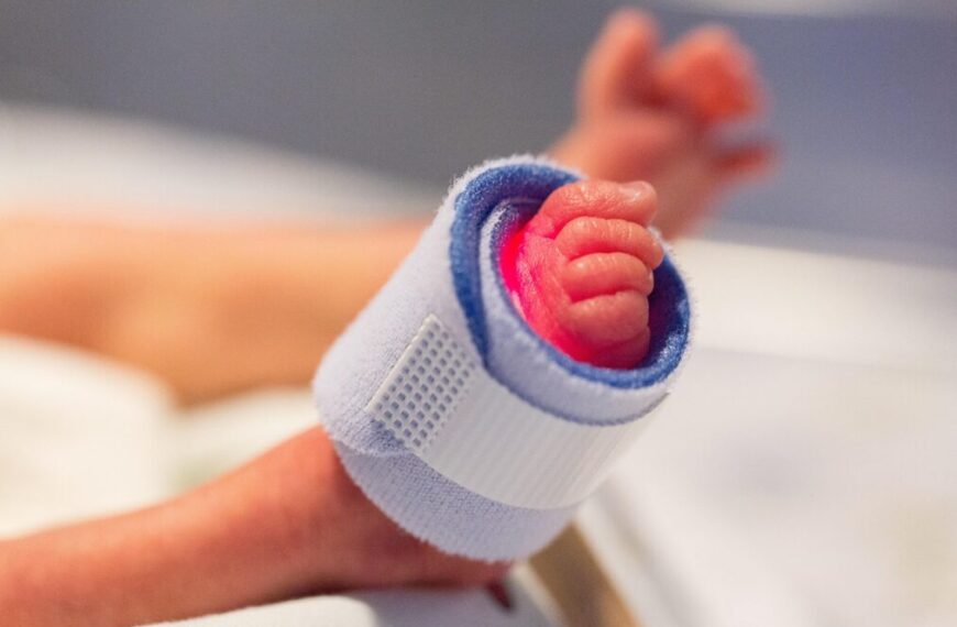 21 semaines : le bébé le plus prématuré au monde fête ses 2 ans et redéfinit l&rsquo;impossible