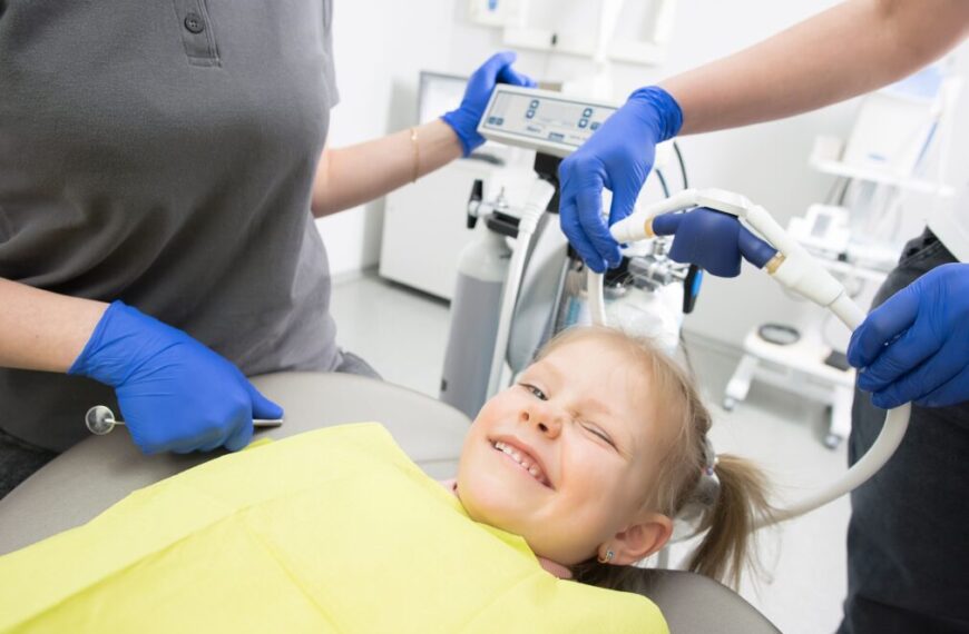 Prévention naturelle et urgence dentaire à Strasbourg : adopter la bonne stratégie